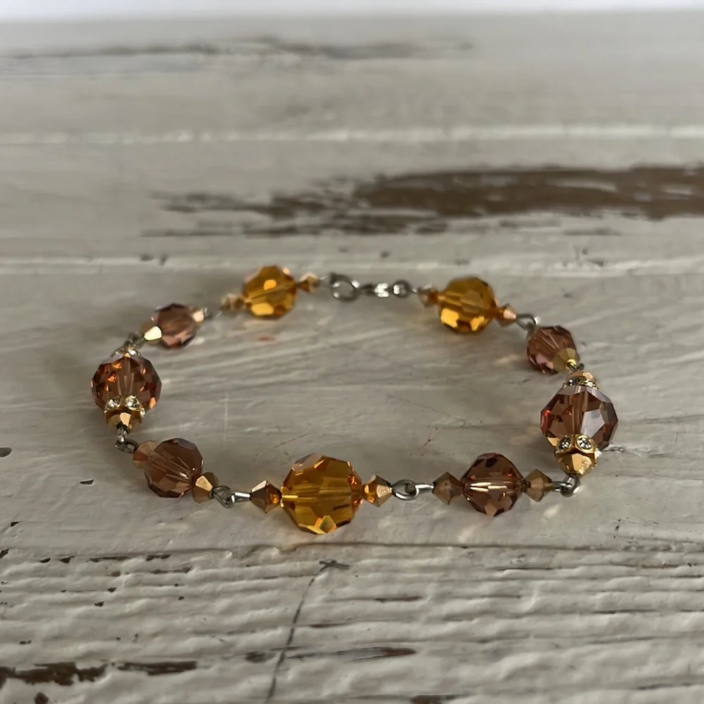 Swarovski crystal women’s bracelet. Size O/S - Picture 3 of 3